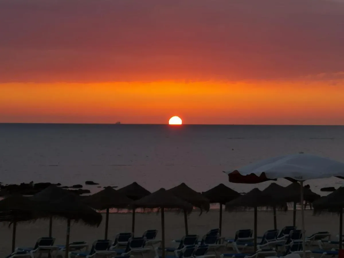 Apartamento El Atico de la REINA by Cadiz4Rentals España